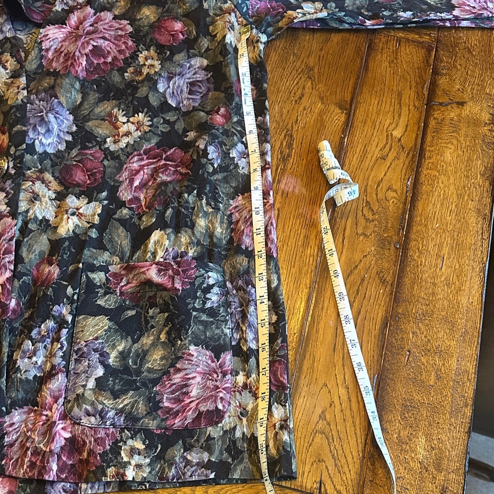 Floral Patterned Blazer - Picture 6 of 7